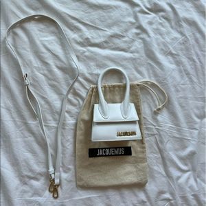 JACQUEMUS LE CHIQUITO BAG